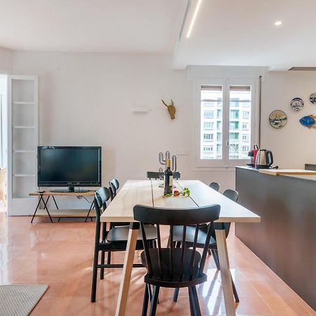 New Top Floor Apt With A Lot Of Light & Aircon Girona Esterno foto